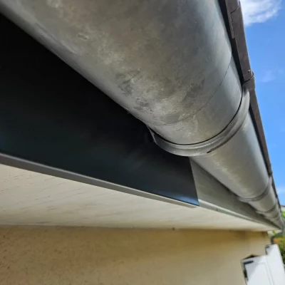 Habillage rives de toit sous gouttières