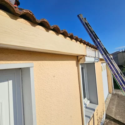 Préparation habillage rives de toit